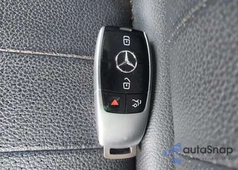 2020 Mercedes-Benz E 350 4Matic from USA, damaged, VIN WDDZF8EB2LA713761